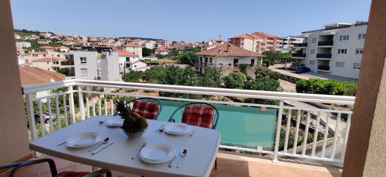 Apartment Dea Trogir Extérieur photo
